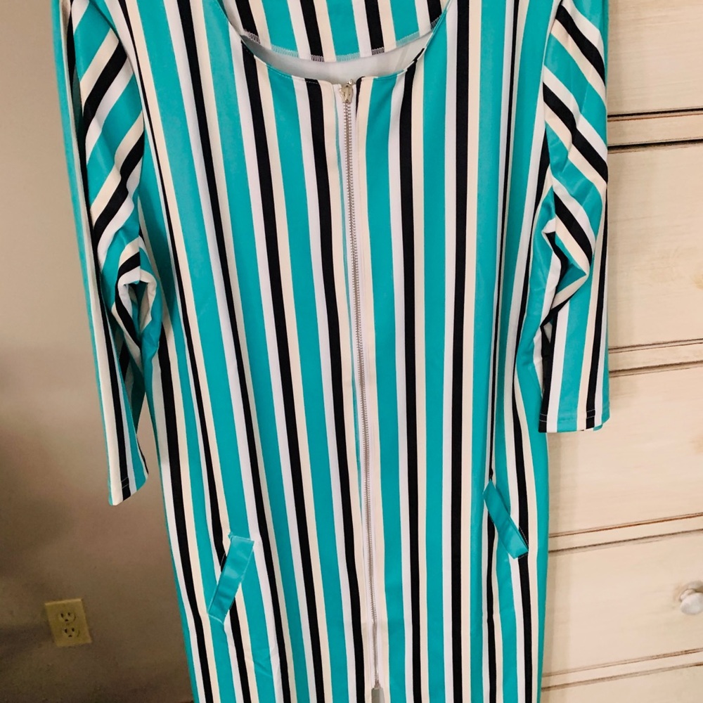 Woman’s Quarter Sleeve Striped Dress 1x